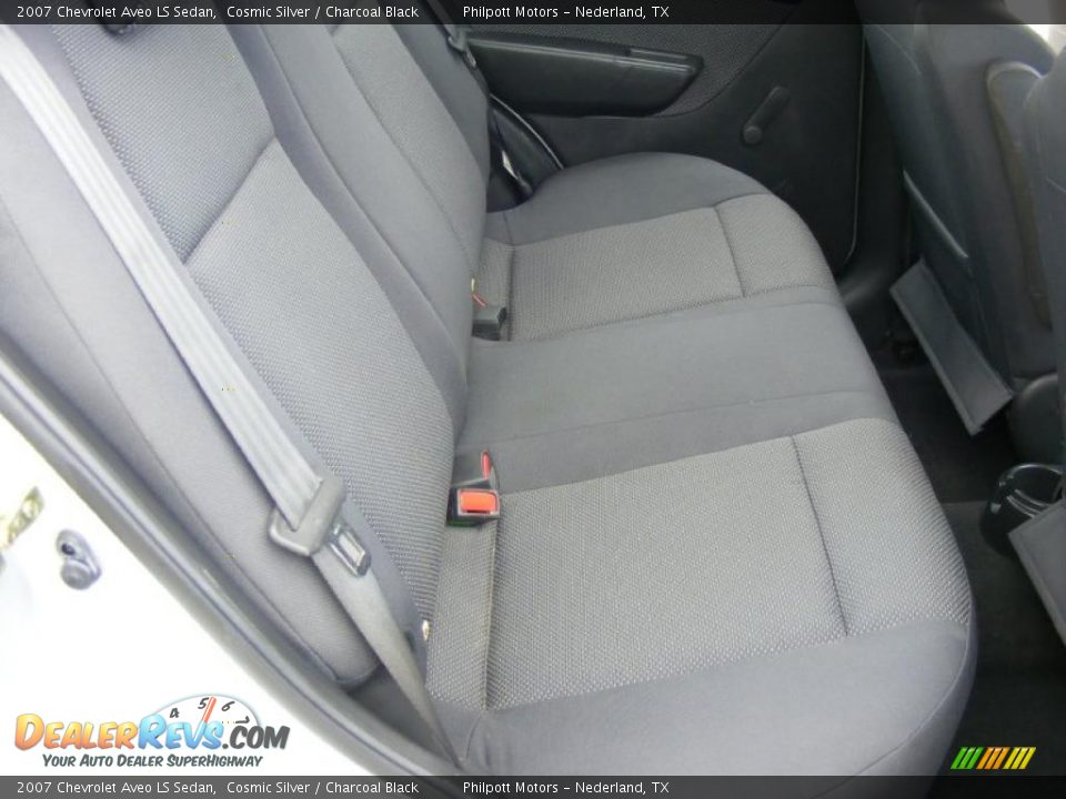 2007 Chevrolet Aveo LS Sedan Cosmic Silver / Charcoal Black Photo #27