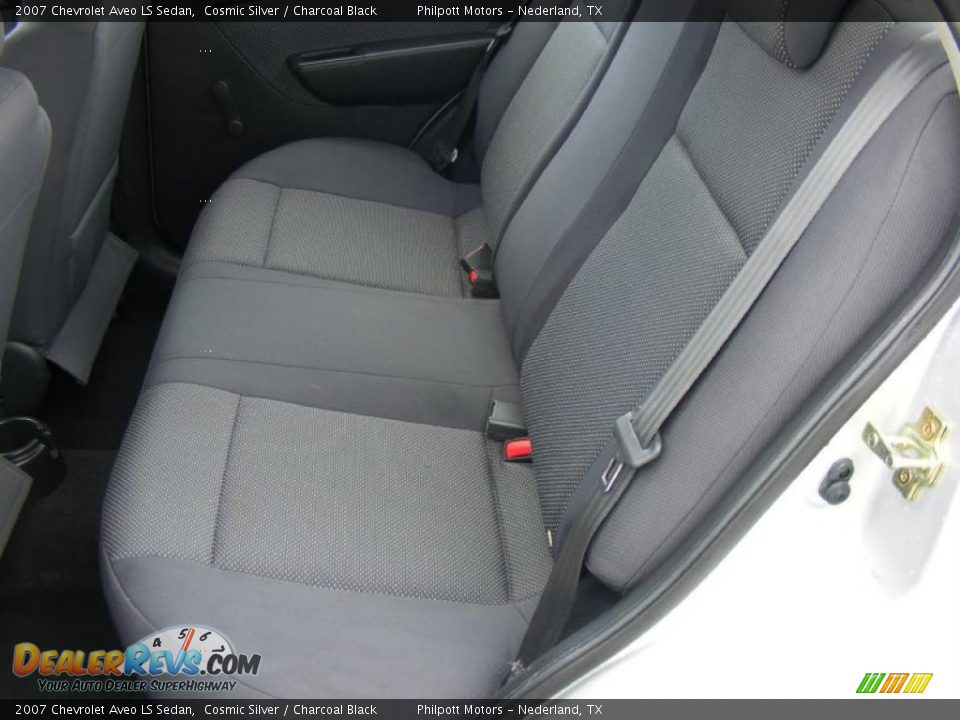 2007 Chevrolet Aveo LS Sedan Cosmic Silver / Charcoal Black Photo #30