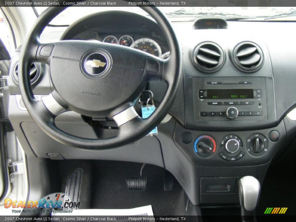 2007 Chevrolet Aveo LS Sedan Cosmic Silver / Charcoal Black Photo #34