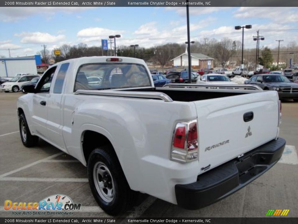 2008 Mitsubishi Raider LS Extended Cab Arctic White / Slate Photo #5