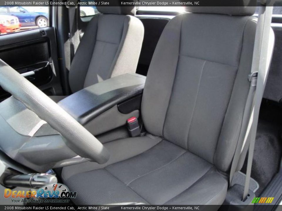 2008 Mitsubishi Raider LS Extended Cab Arctic White / Slate Photo #11
