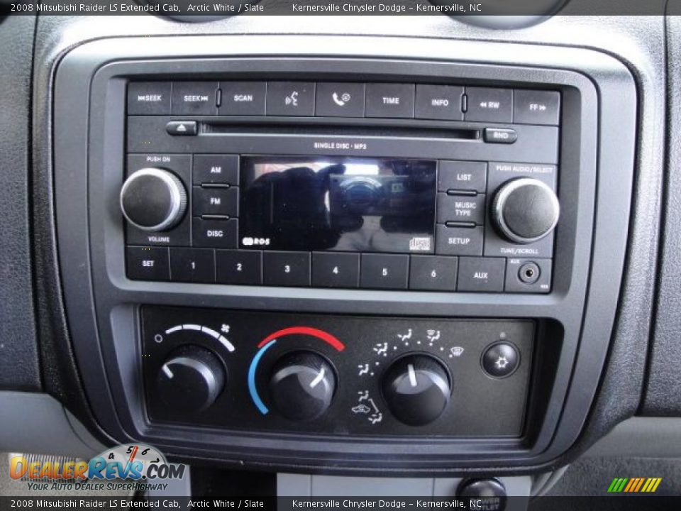 2008 Mitsubishi Raider LS Extended Cab Arctic White / Slate Photo #23
