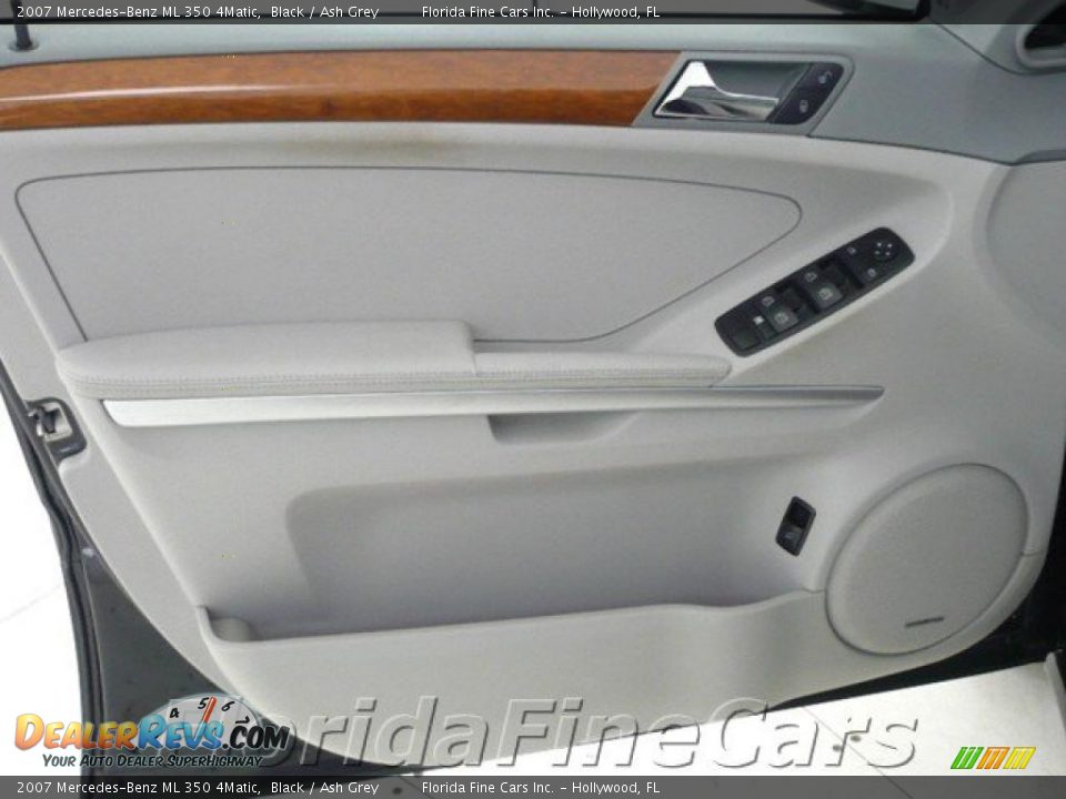 2007 Mercedes-Benz ML 350 4Matic Black / Ash Grey Photo #11