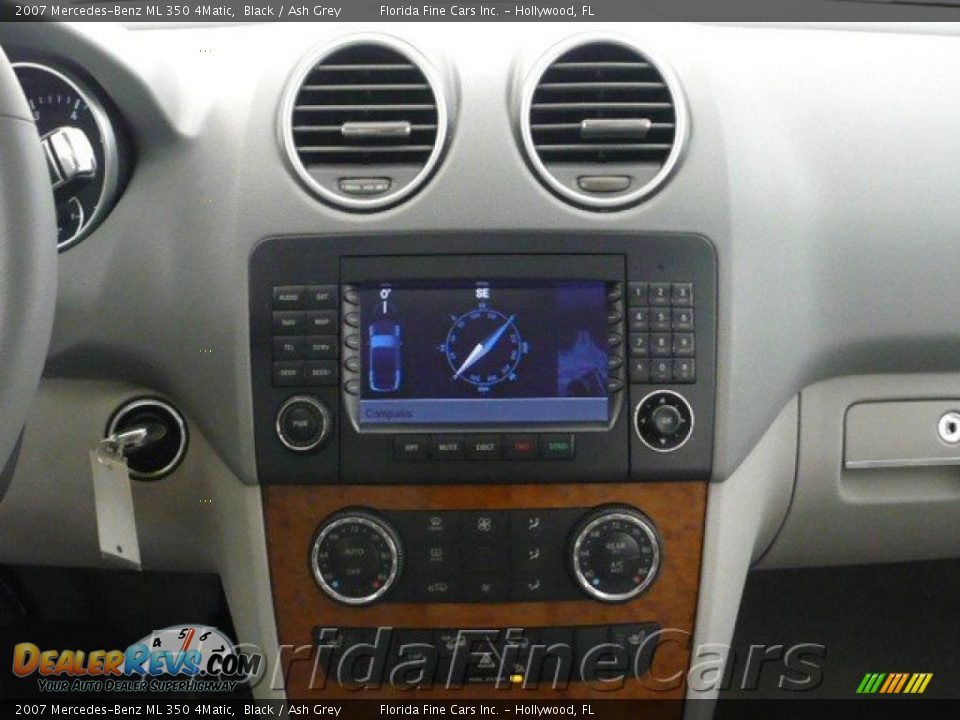 2007 Mercedes-Benz ML 350 4Matic Black / Ash Grey Photo #17