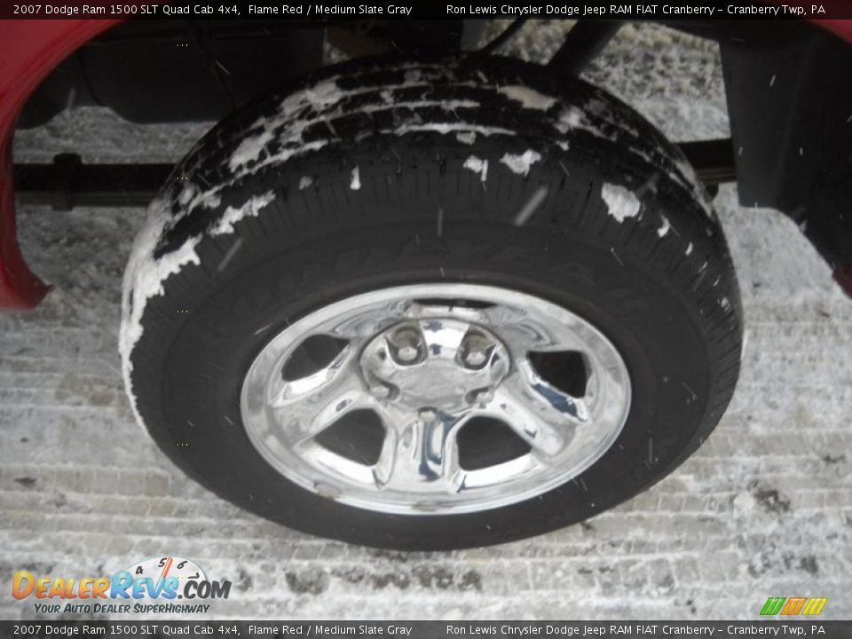 2007 Dodge Ram 1500 SLT Quad Cab 4x4 Flame Red / Medium Slate Gray Photo #13