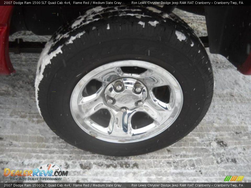 2007 Dodge Ram 1500 SLT Quad Cab 4x4 Flame Red / Medium Slate Gray Photo #14