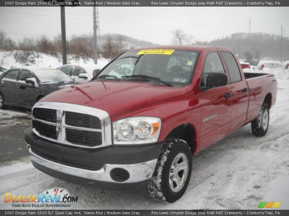 2007 Dodge Ram 1500 SLT Quad Cab 4x4 Flame Red / Medium Slate Gray Photo #18