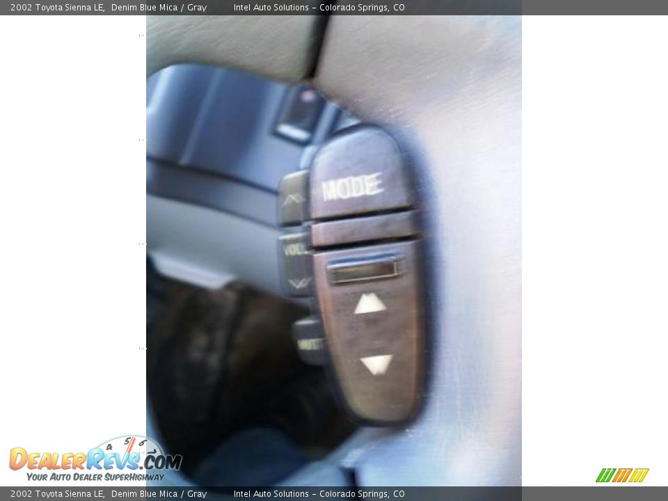 2002 Toyota Sienna LE Denim Blue Mica / Gray Photo #19