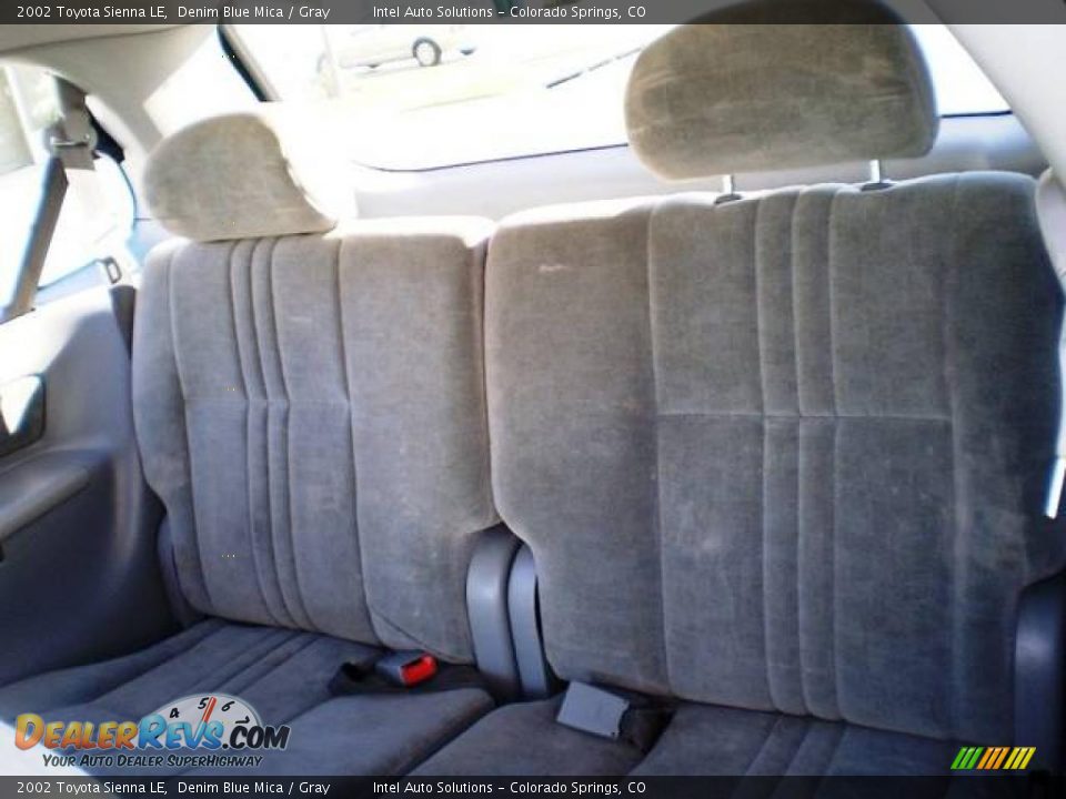 2002 Toyota Sienna LE Denim Blue Mica / Gray Photo #30