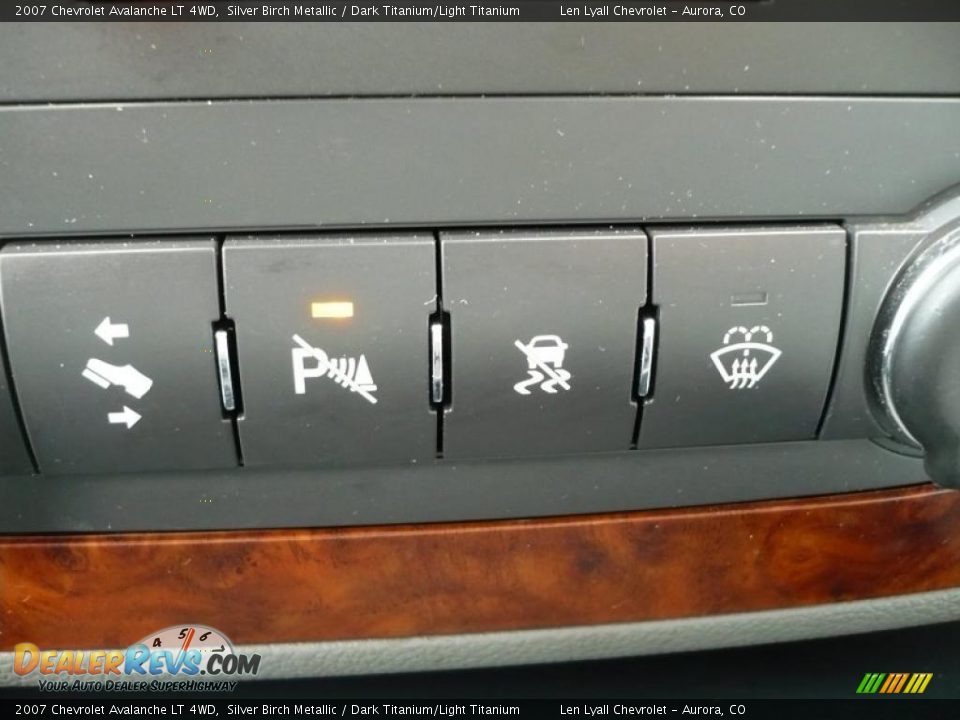 2007 Chevrolet Avalanche LT 4WD Silver Birch Metallic / Dark Titanium/Light Titanium Photo #34