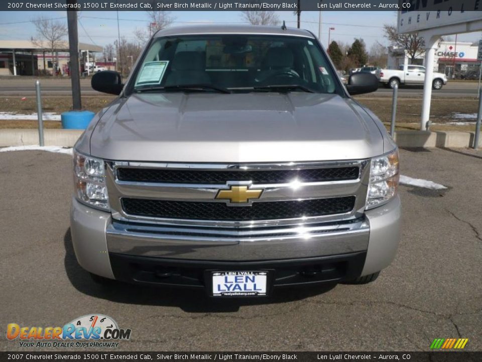 2007 Chevrolet Silverado 1500 LT Extended Cab Silver Birch Metallic / Light Titanium/Ebony Black Photo #2