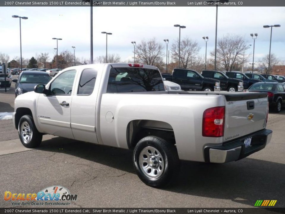 2007 Chevrolet Silverado 1500 LT Extended Cab Silver Birch Metallic / Light Titanium/Ebony Black Photo #4