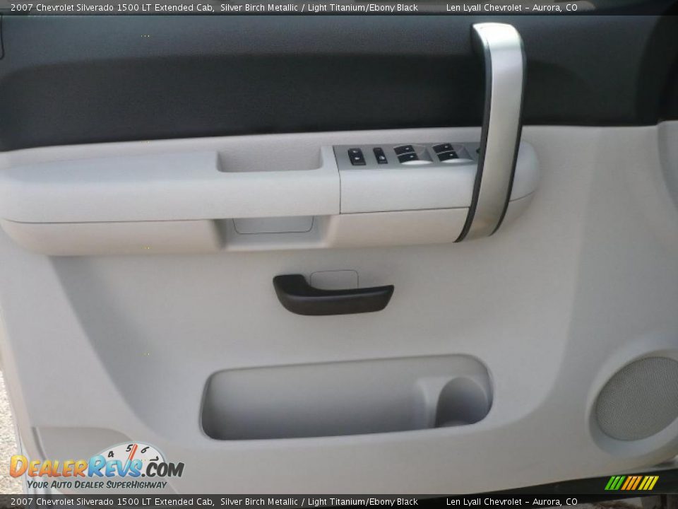 2007 Chevrolet Silverado 1500 LT Extended Cab Silver Birch Metallic / Light Titanium/Ebony Black Photo #7