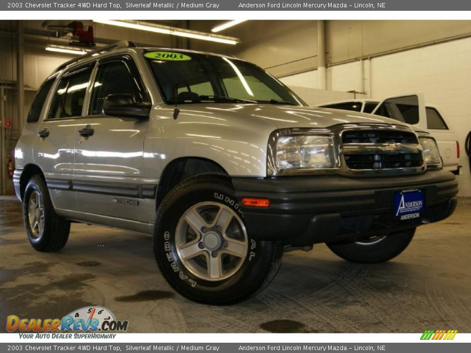 2003 Chevrolet Tracker 4WD Hard Top Silverleaf Metallic / Medium Gray Photo #1