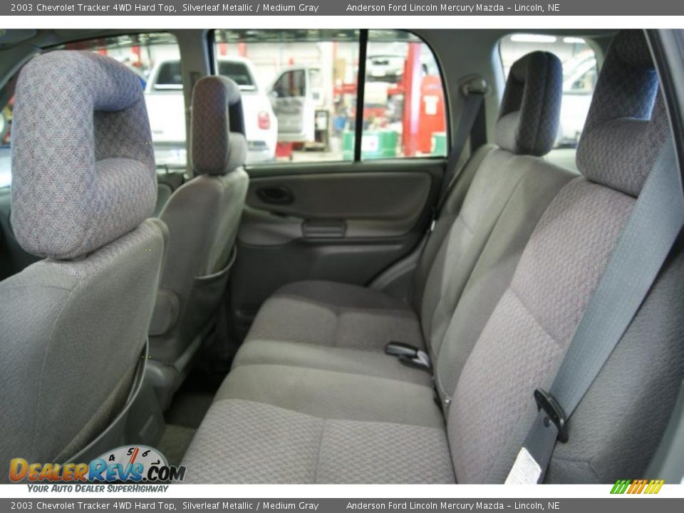 2003 Chevrolet Tracker 4WD Hard Top Silverleaf Metallic / Medium Gray Photo #16