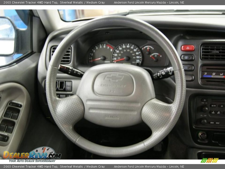 2003 Chevrolet Tracker 4WD Hard Top Silverleaf Metallic / Medium Gray Photo #23