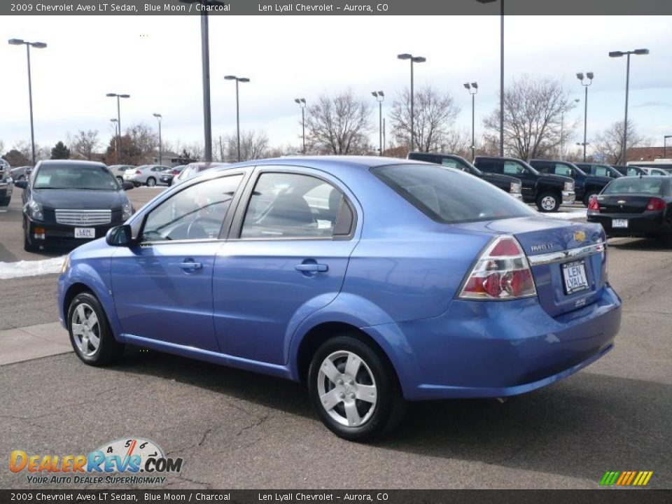 2009 Chevrolet Aveo LT Sedan Blue Moon / Charcoal Photo #4