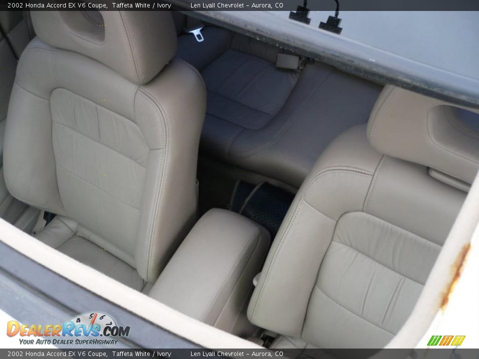 2002 Honda Accord EX V6 Coupe Taffeta White / Ivory Photo #23