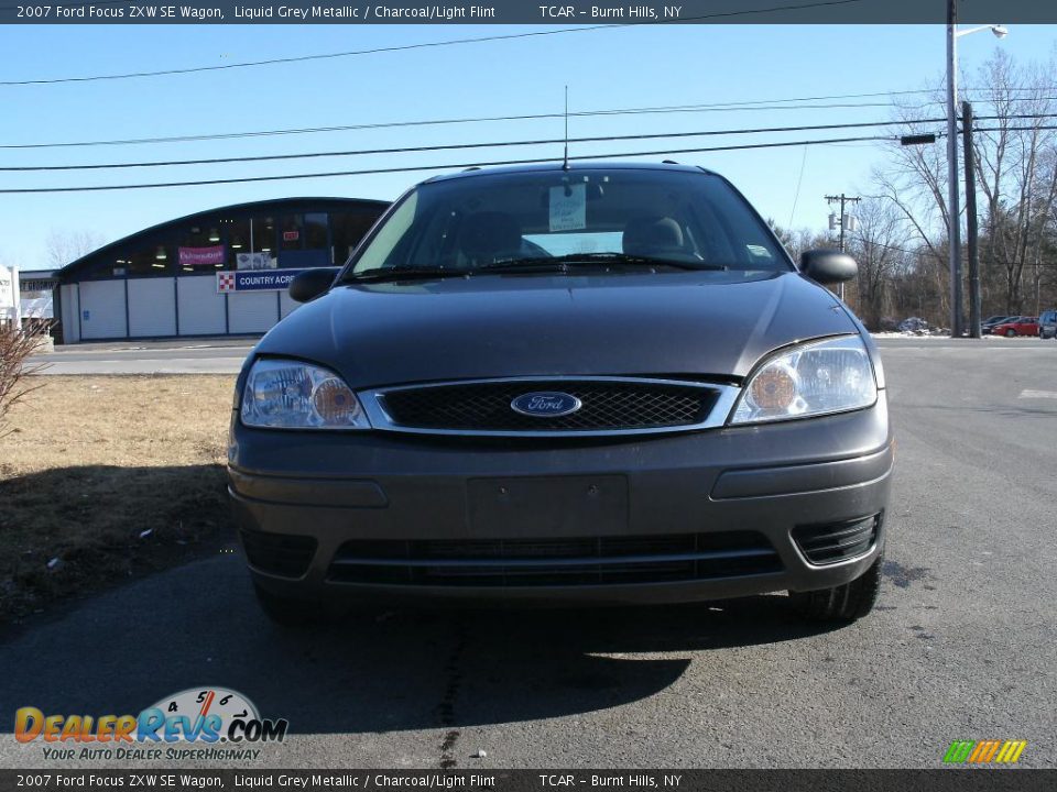 2007 Ford Focus ZXW SE Wagon Liquid Grey Metallic / Charcoal/Light Flint Photo #2