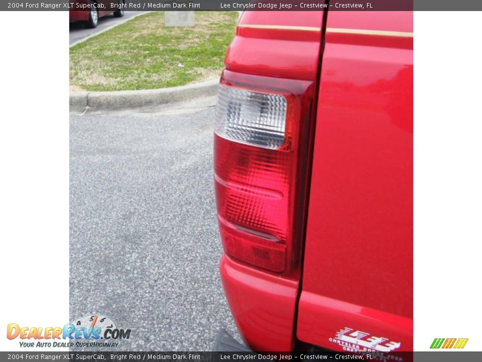 2004 Ford Ranger XLT SuperCab Bright Red / Medium Dark Flint Photo #10