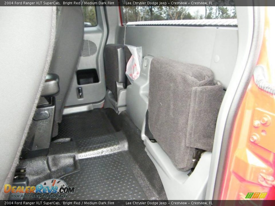 2004 Ford Ranger XLT SuperCab Bright Red / Medium Dark Flint Photo #21