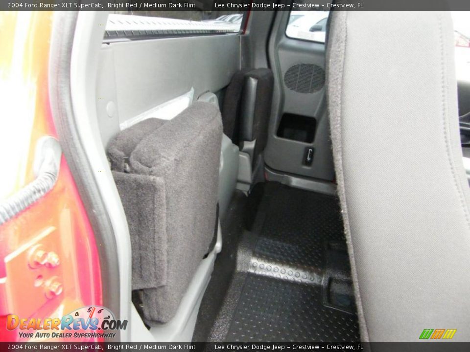 2004 Ford Ranger XLT SuperCab Bright Red / Medium Dark Flint Photo #26