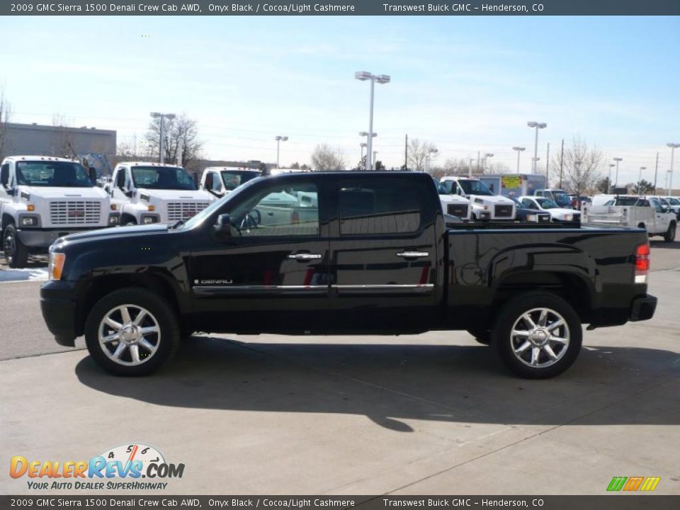 2009 GMC Sierra 1500 Denali Crew Cab AWD Onyx Black / Cocoa/Light Cashmere Photo #4