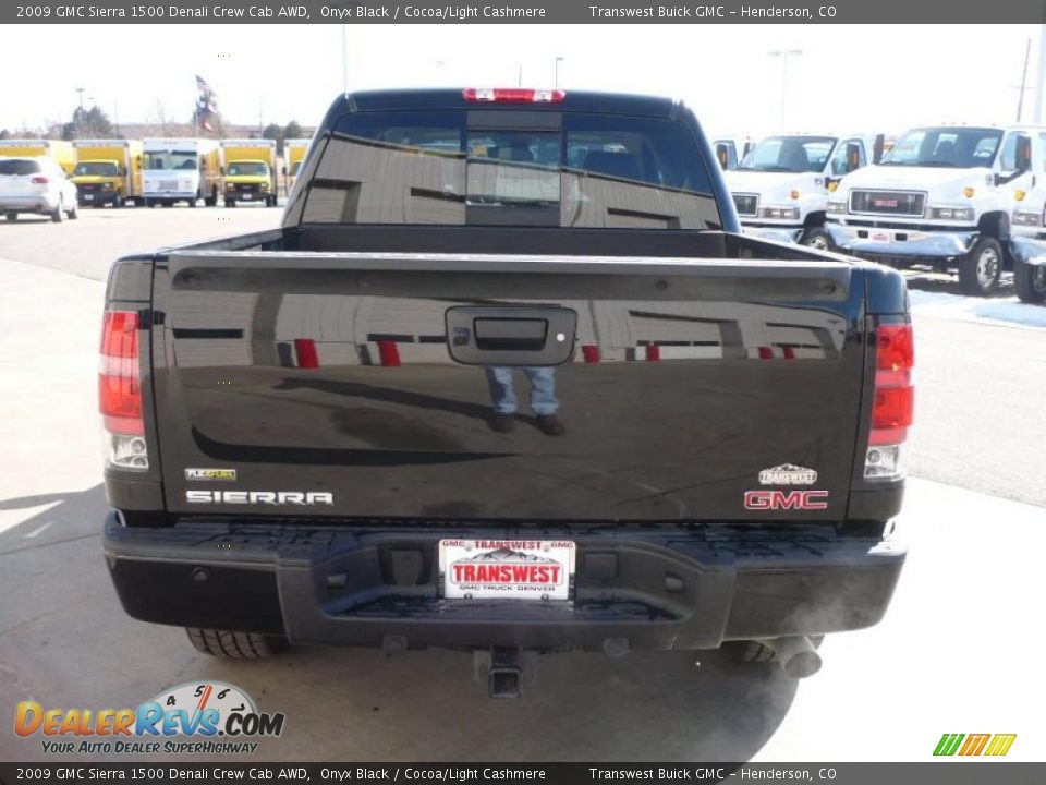 2009 GMC Sierra 1500 Denali Crew Cab AWD Onyx Black / Cocoa/Light Cashmere Photo #5