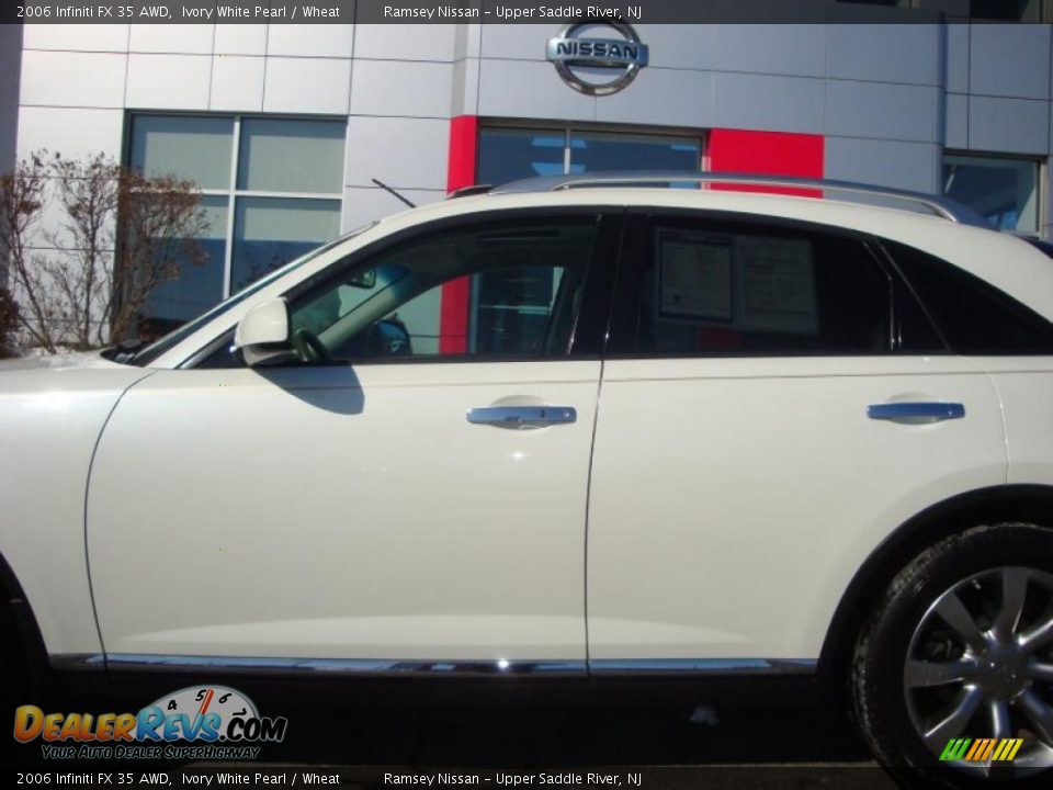 2006 Infiniti FX 35 AWD Ivory White Pearl / Wheat Photo #18