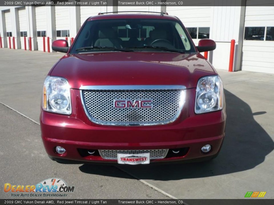 2009 GMC Yukon Denali AWD Red Jewel Tintcoat / Light Tan Photo #2