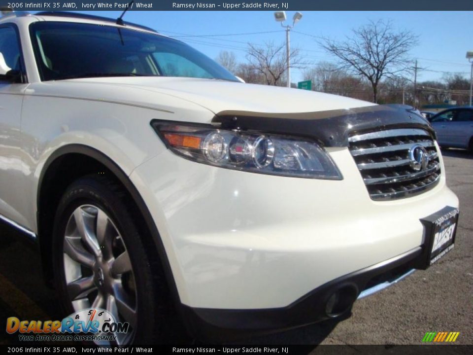 2006 Infiniti FX 35 AWD Ivory White Pearl / Wheat Photo #23