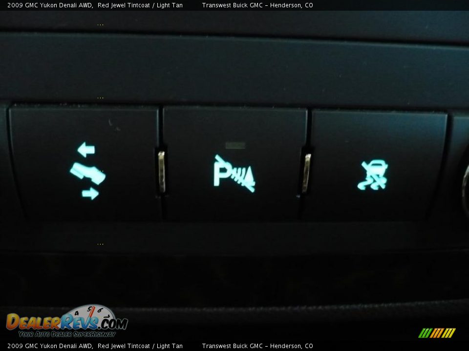 2009 GMC Yukon Denali AWD Red Jewel Tintcoat / Light Tan Photo #15