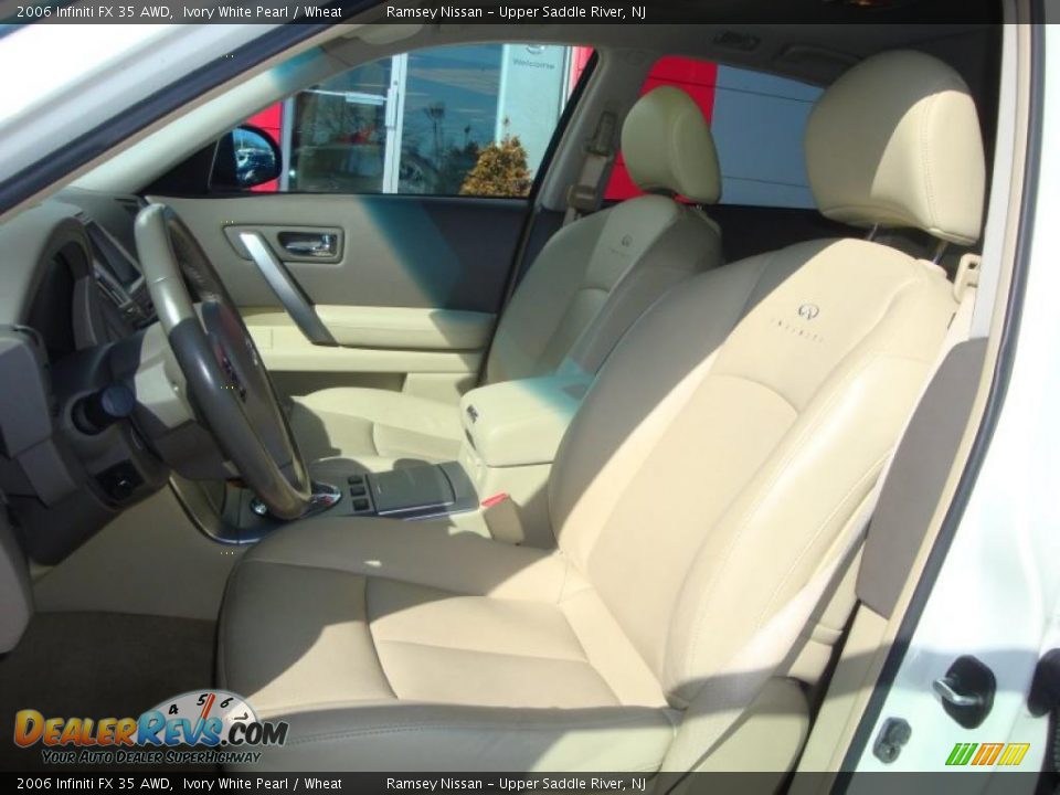 2006 Infiniti FX 35 AWD Ivory White Pearl / Wheat Photo #33