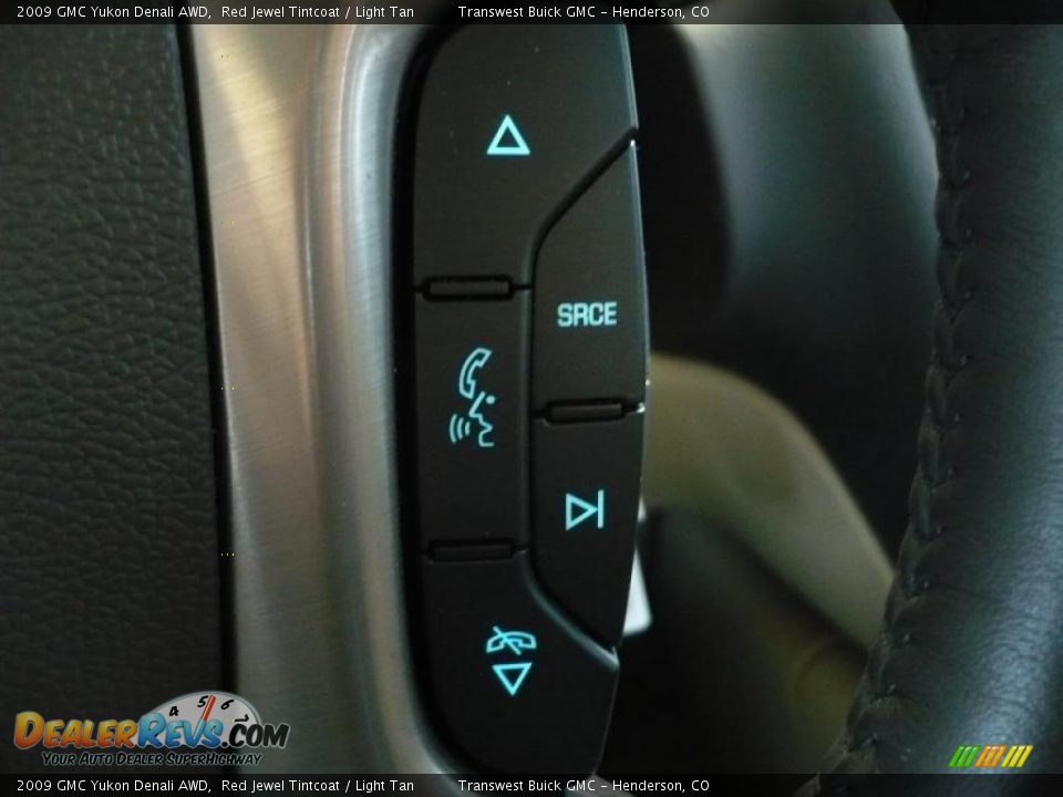 2009 GMC Yukon Denali AWD Red Jewel Tintcoat / Light Tan Photo #17