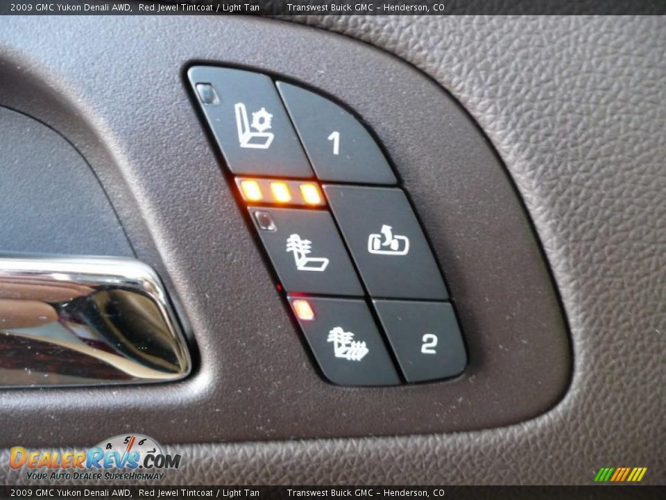 2009 GMC Yukon Denali AWD Red Jewel Tintcoat / Light Tan Photo #21