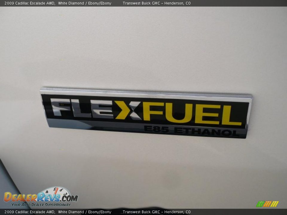 2009 Cadillac Escalade AWD White Diamond / Ebony/Ebony Photo #8