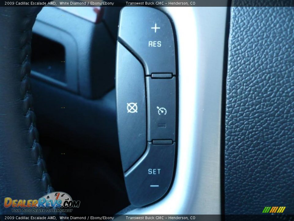 2009 Cadillac Escalade AWD White Diamond / Ebony/Ebony Photo #17