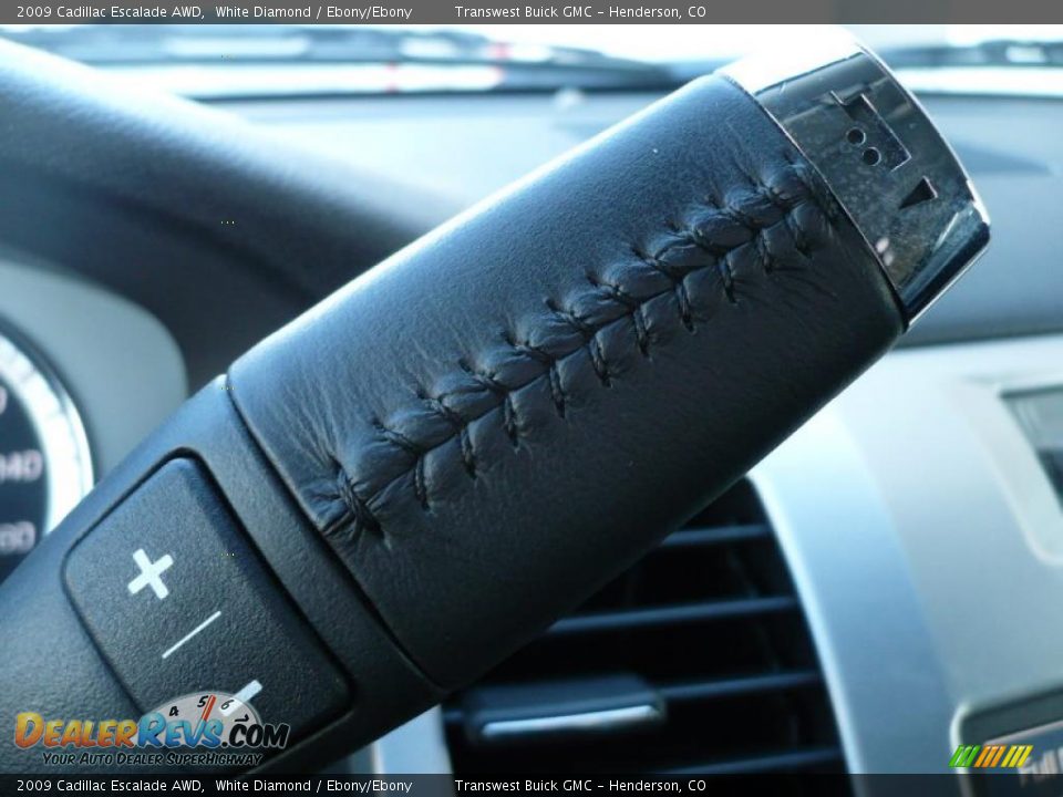 2009 Cadillac Escalade AWD White Diamond / Ebony/Ebony Photo #19