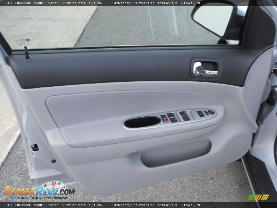 2010 Chevrolet Cobalt LT Sedan Silver Ice Metallic / Gray Photo #9