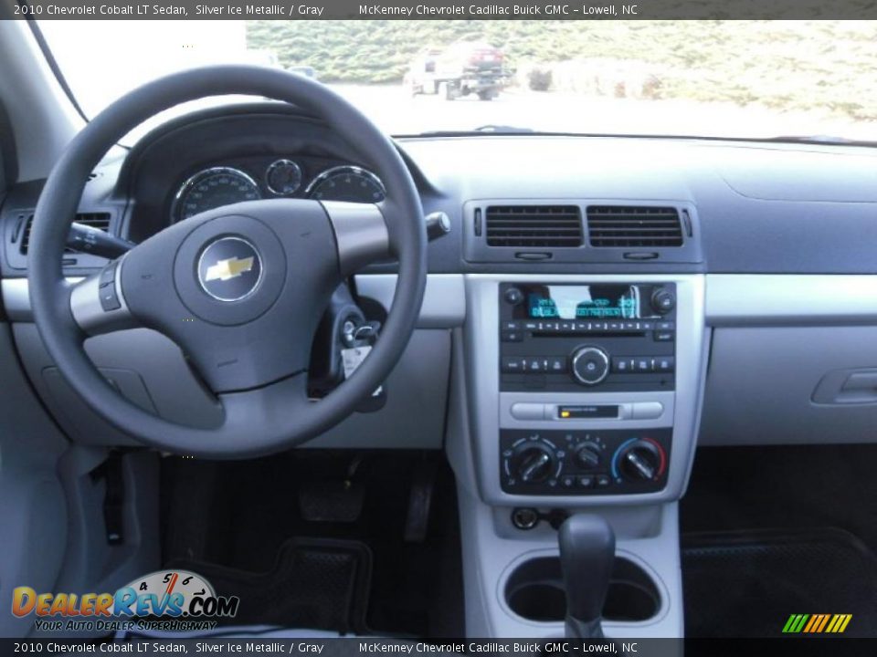 2010 Chevrolet Cobalt LT Sedan Silver Ice Metallic / Gray Photo #12