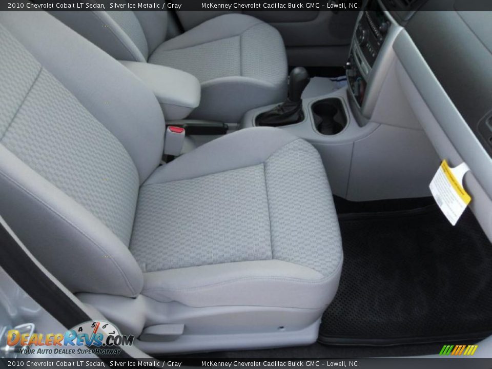 2010 Chevrolet Cobalt LT Sedan Silver Ice Metallic / Gray Photo #17