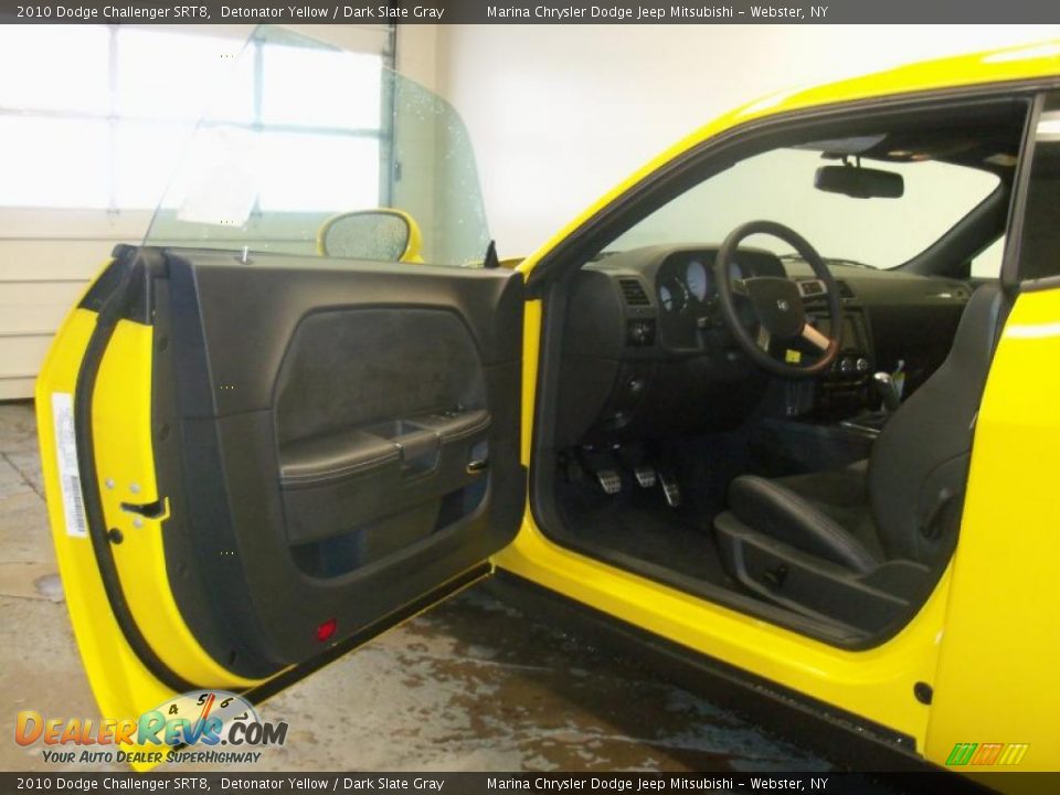 2010 Dodge Challenger SRT8 Detonator Yellow / Dark Slate Gray Photo #17