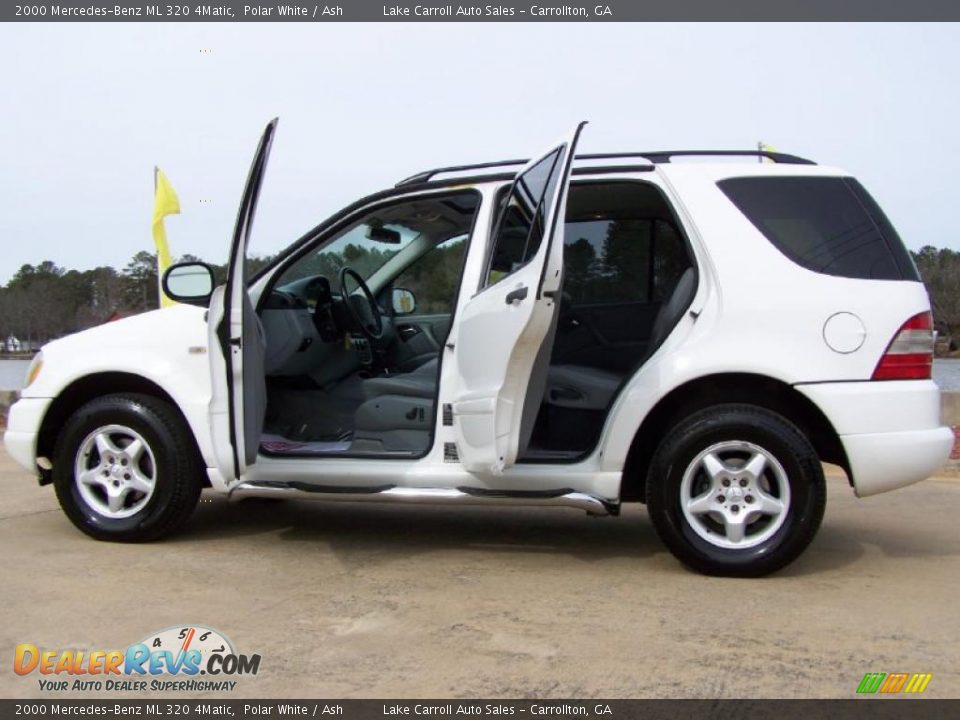 2000 Mercedes-Benz ML 320 4Matic Polar White / Ash Photo #7
