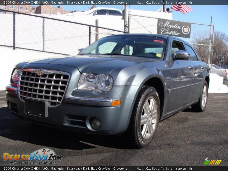 2006 Chrysler 300 C HEMI AWD Magnesium Pearlcoat / Dark Slate Gray/Light Graystone Photo #1