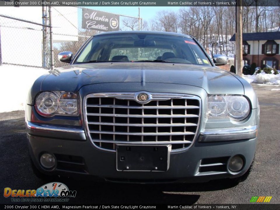 2006 Chrysler 300 C HEMI AWD Magnesium Pearlcoat / Dark Slate Gray/Light Graystone Photo #2