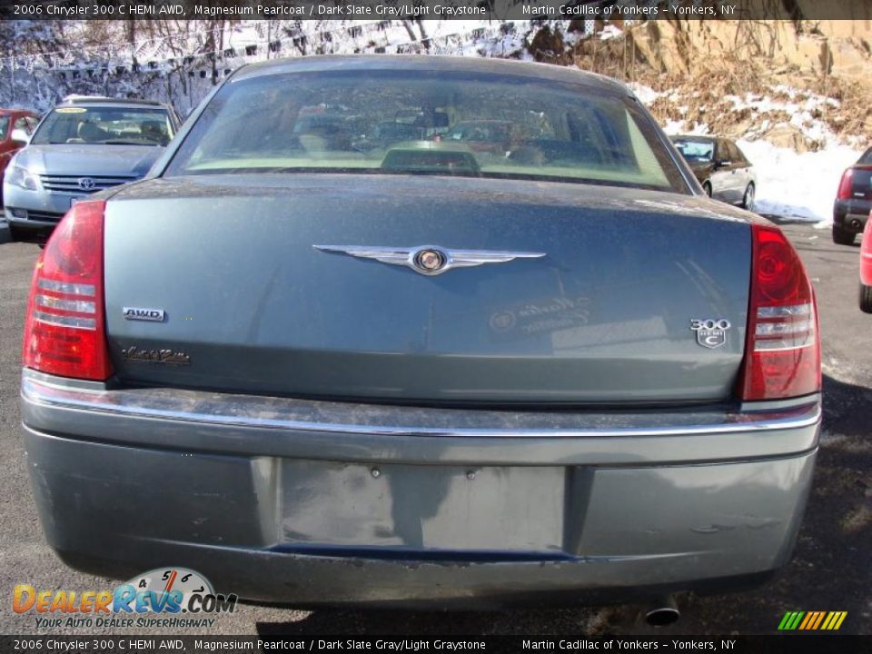 2006 Chrysler 300 C HEMI AWD Magnesium Pearlcoat / Dark Slate Gray/Light Graystone Photo #5