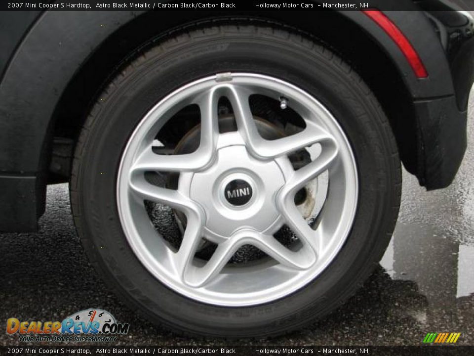 2007 Mini Cooper S Hardtop Astro Black Metallic / Carbon Black/Carbon Black Photo #4