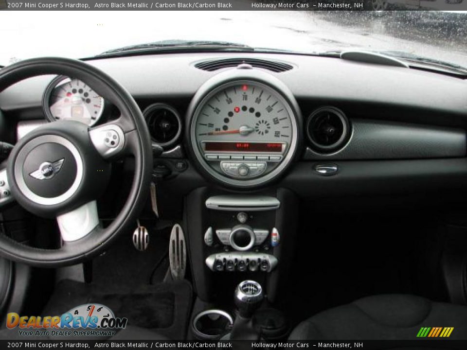 2007 Mini Cooper S Hardtop Astro Black Metallic / Carbon Black/Carbon Black Photo #8