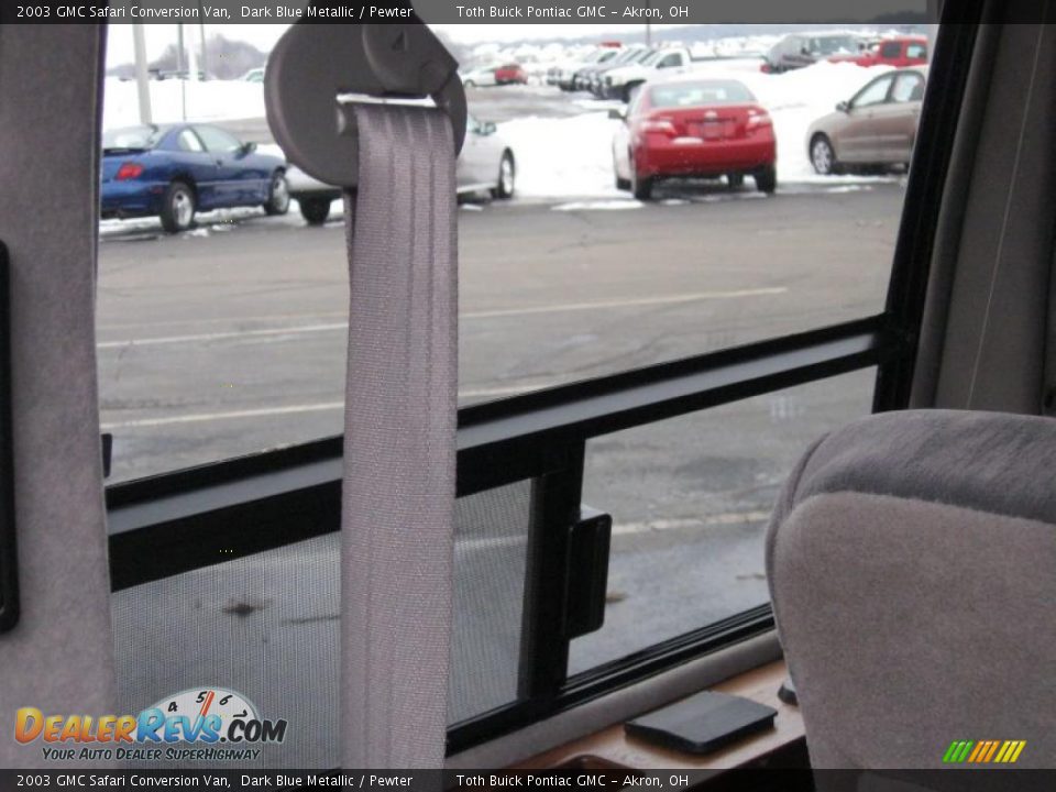 2003 GMC Safari Conversion Van Dark Blue Metallic / Pewter Photo #15