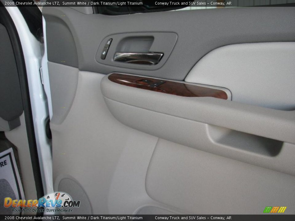 2008 Chevrolet Avalanche LTZ Summit White / Dark Titanium/Light Titanium Photo #22